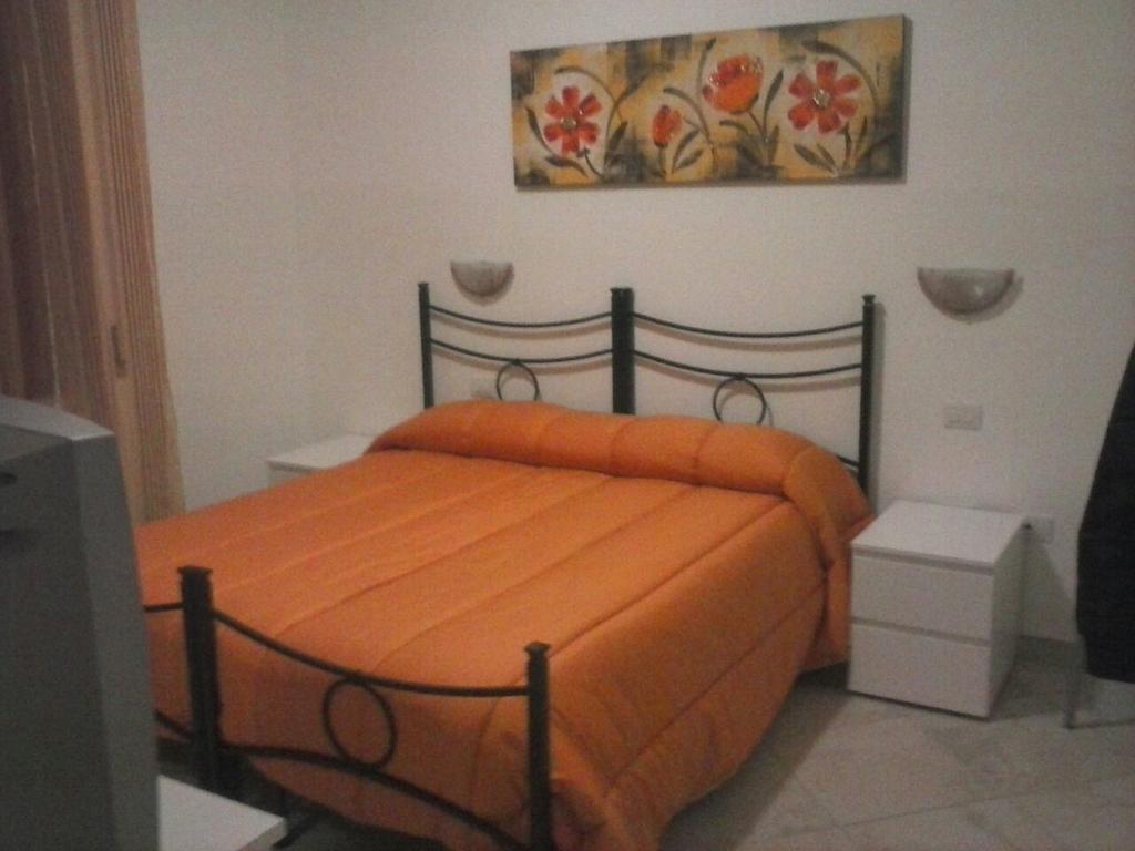 Double or Twin Room with Shared Bathroom