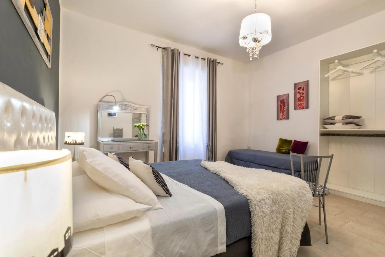 Triple Room with Private External Bathroom