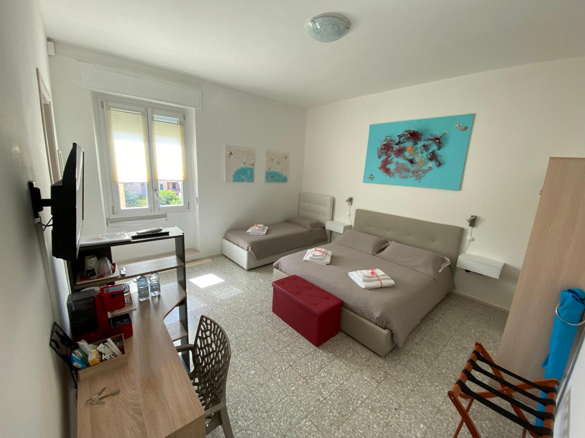 Triple Room with Private Bathroom
