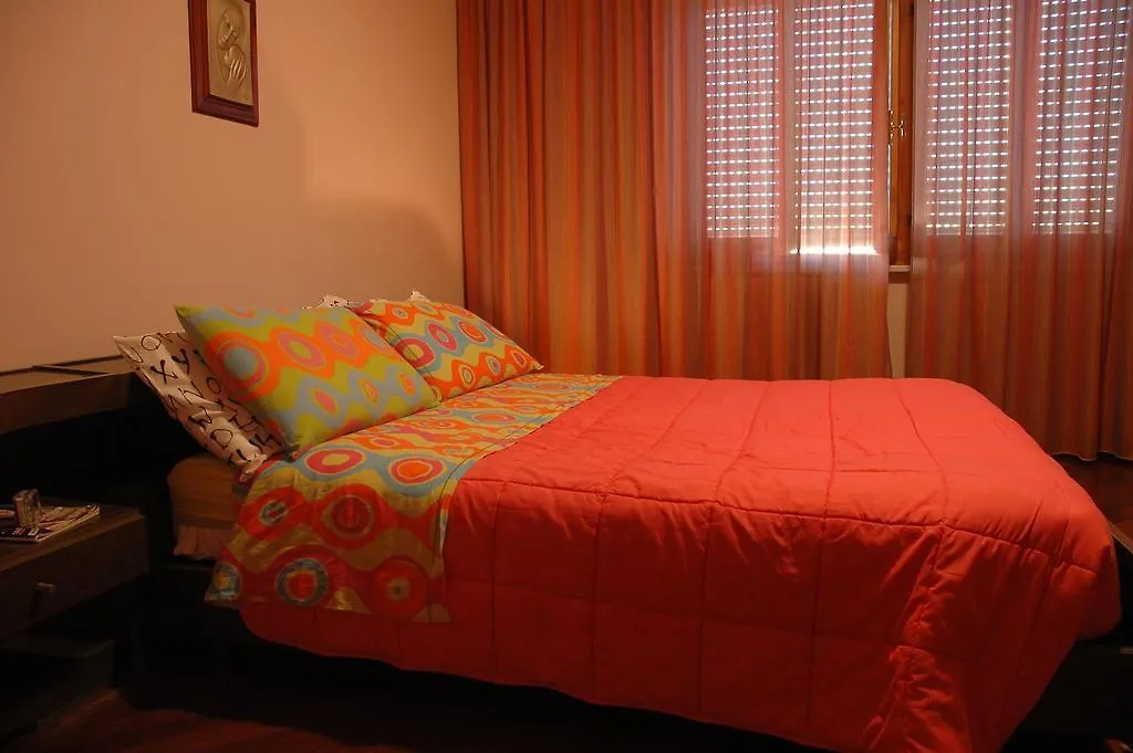 Liana Guest House-1