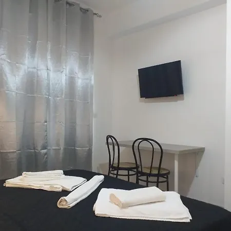 Bernini Affittacamere - Guest House-2