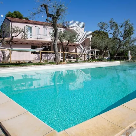 Oliveto Bed And Breakfast-2
