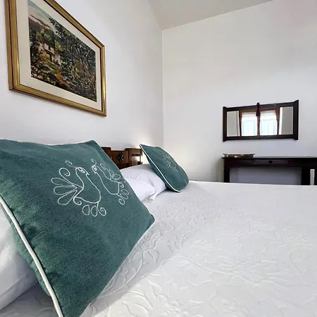 S'Alighera Guest House-3